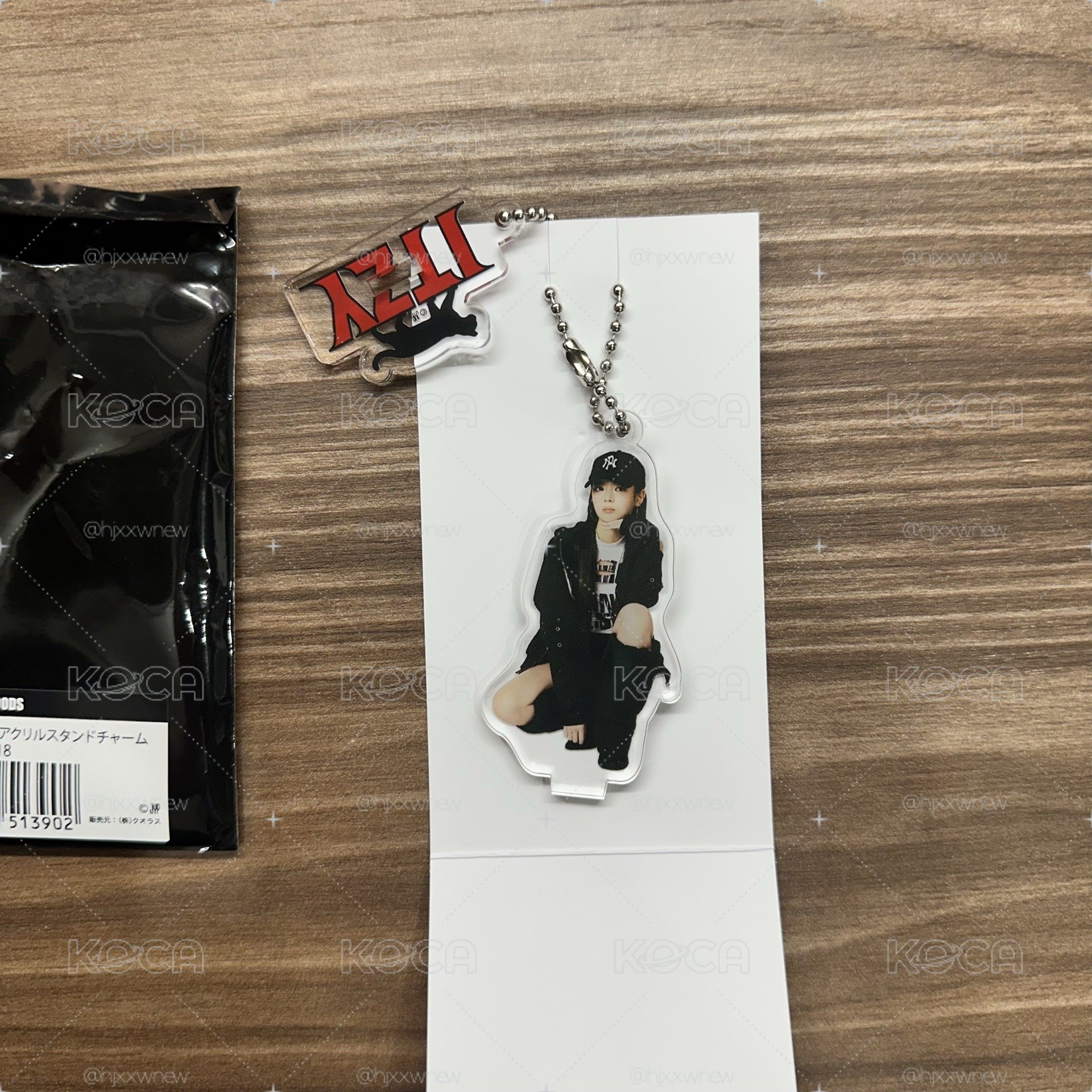 ITZY 三巡 日週 隨機壓克力立牌 吊飾 LIA 粒