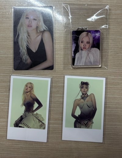 blackpink deadline wvs k4 ny 特典卡 預售禮 jennie rosie lisa 鑰匙圈