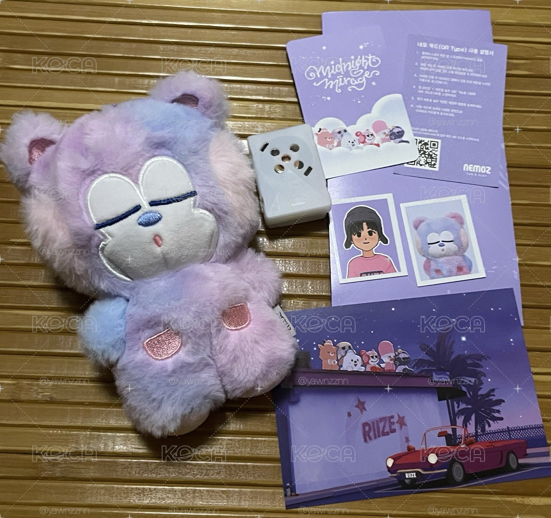 已拆 栗子扣語音娃專 僅無小卡 其餘配置皆有💗