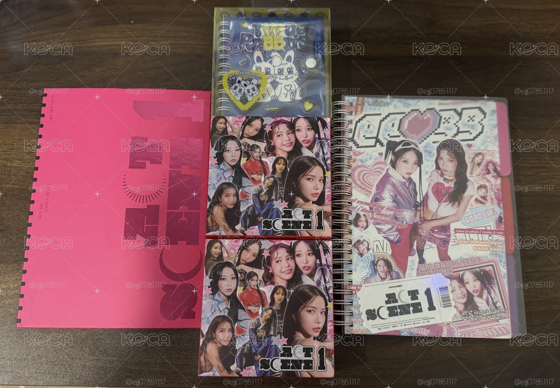 媽木普拉斯 含專輯x5+卡冊+小卡+徽章