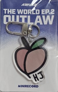 Outlaw mr 吊飾 