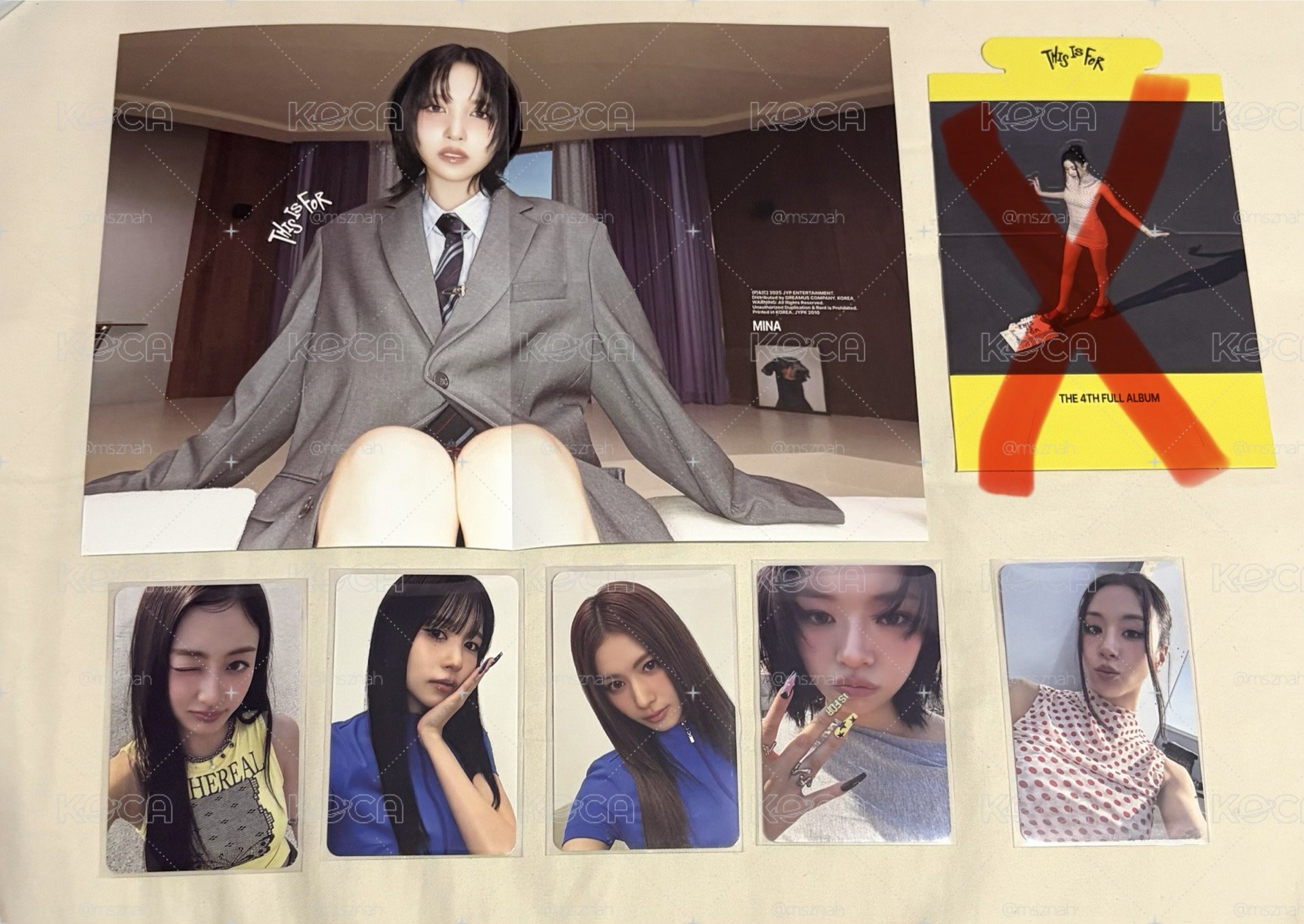TWICE 正規四 專輯卡+固配
