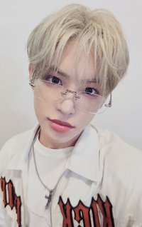 迷四 ms 4.0線下 簽售卡 無框眼鏡ver.