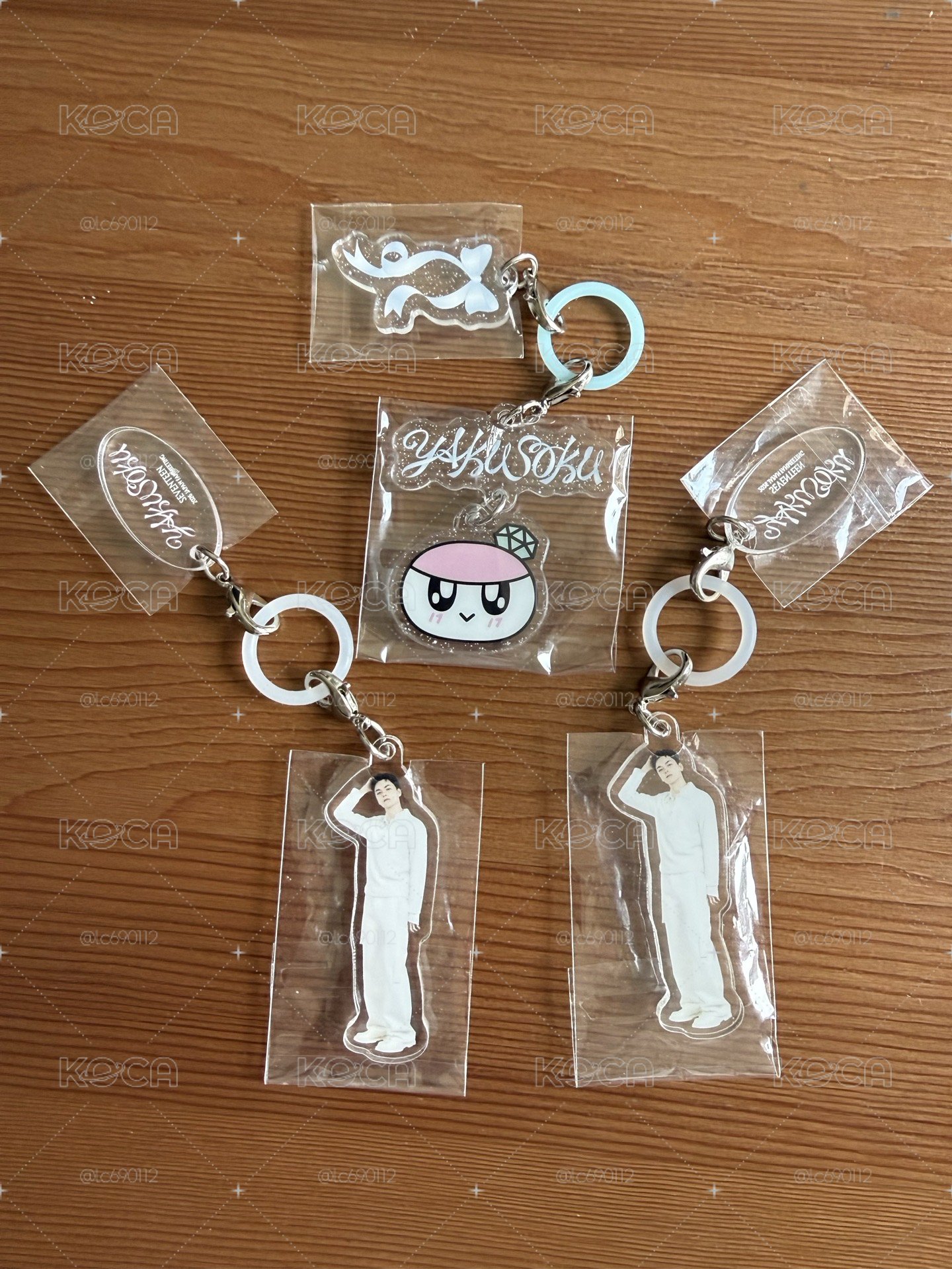 fm YAKUSOKU 吊飾 蹦蹦+率率 Vernon
