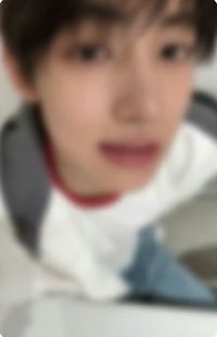 迷二 yzy 2.0 幸運卡 
