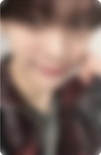 迷一 wf 線下2.0 簽售卡 單手擠臉頰