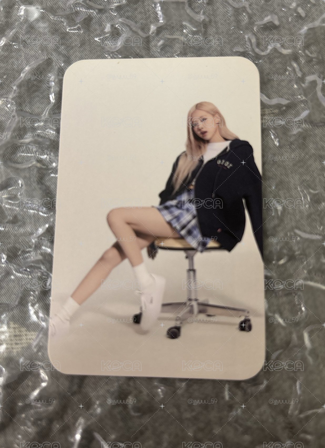Rosé O!Oi 代言卡