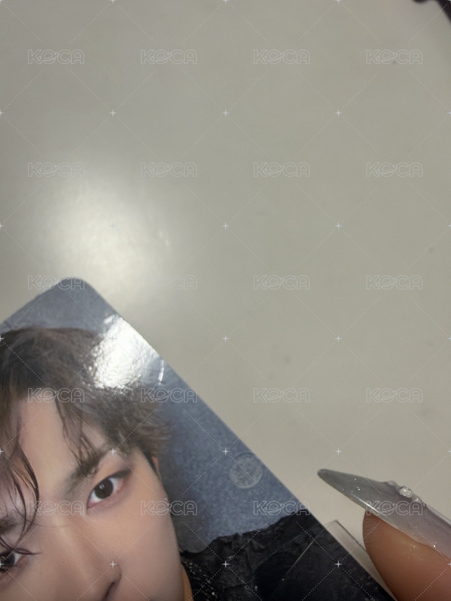 中（右上有小瑕）
