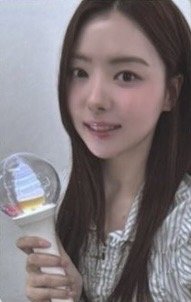 2026 I.O.I Concert Tour: LOOP 手燈 周邊卡 