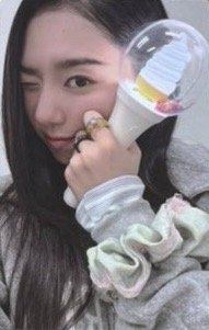 2026 I.O.I Concert Tour: LOOP 手燈 周邊卡 