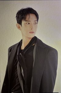 碩特典明信片含固配小卡