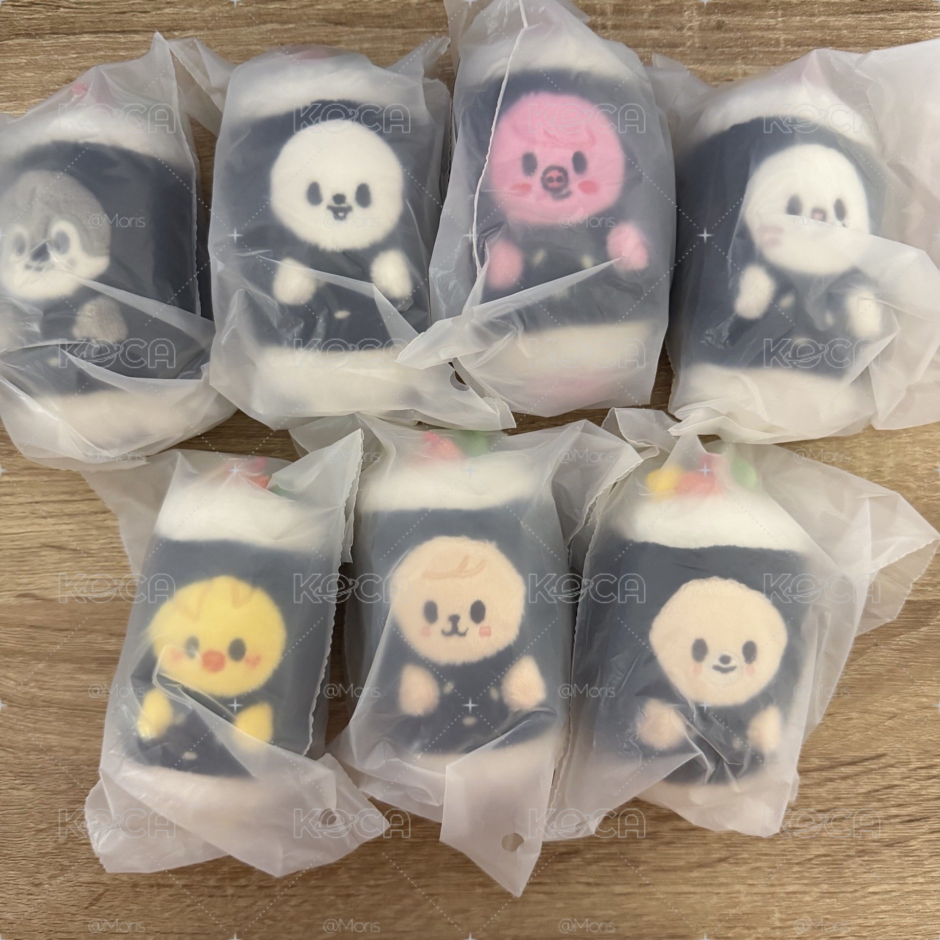 Stray kids 韓國 EAATW 快閃店 飯卷吊飾