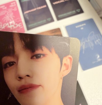 SEVENTEEN 小卡
