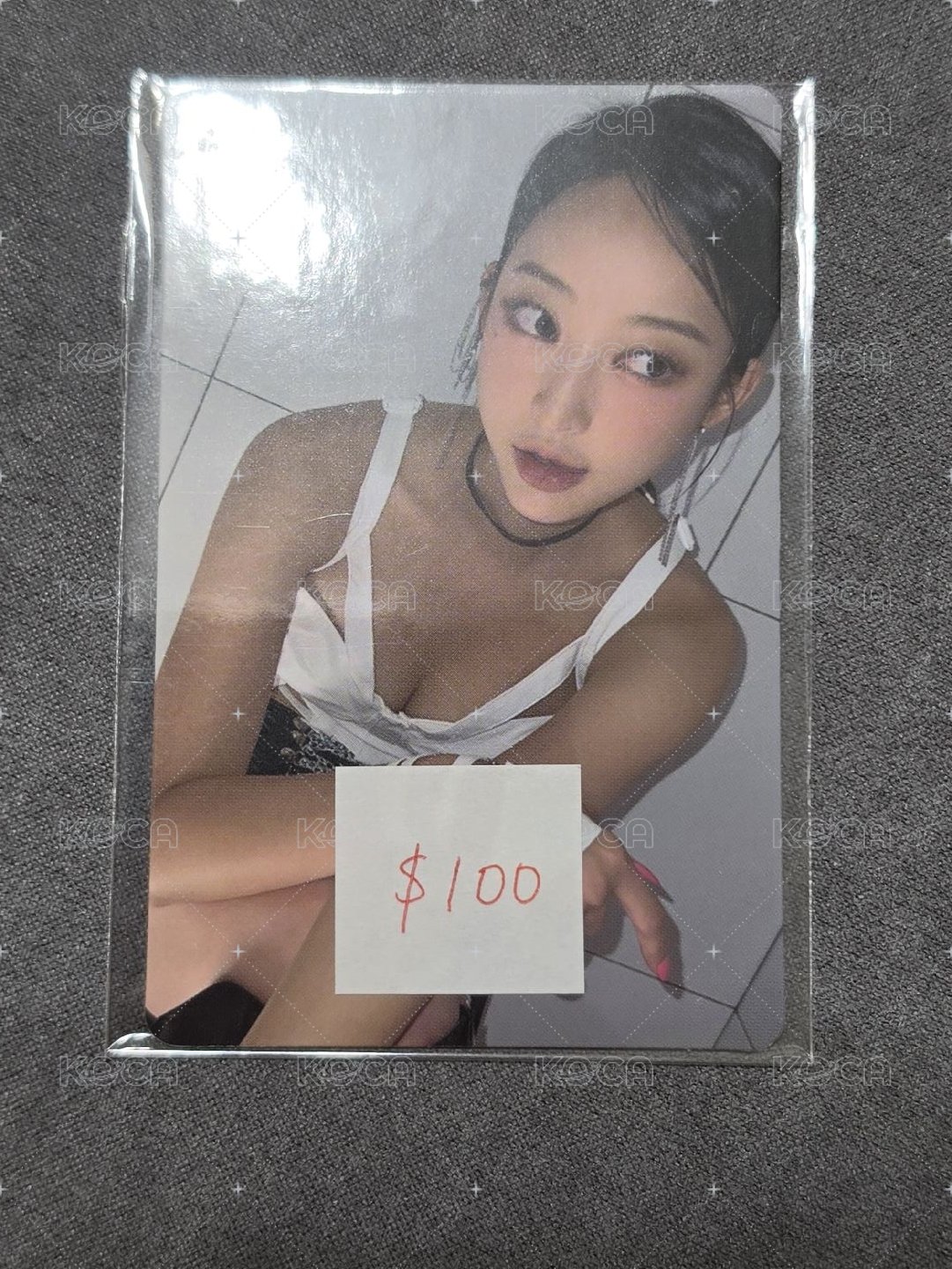 慧潾看旁邊