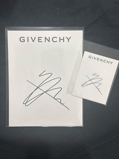 辰Givenchy明信片組