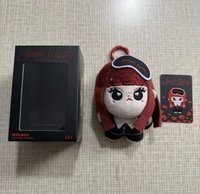黑色睡衣娃