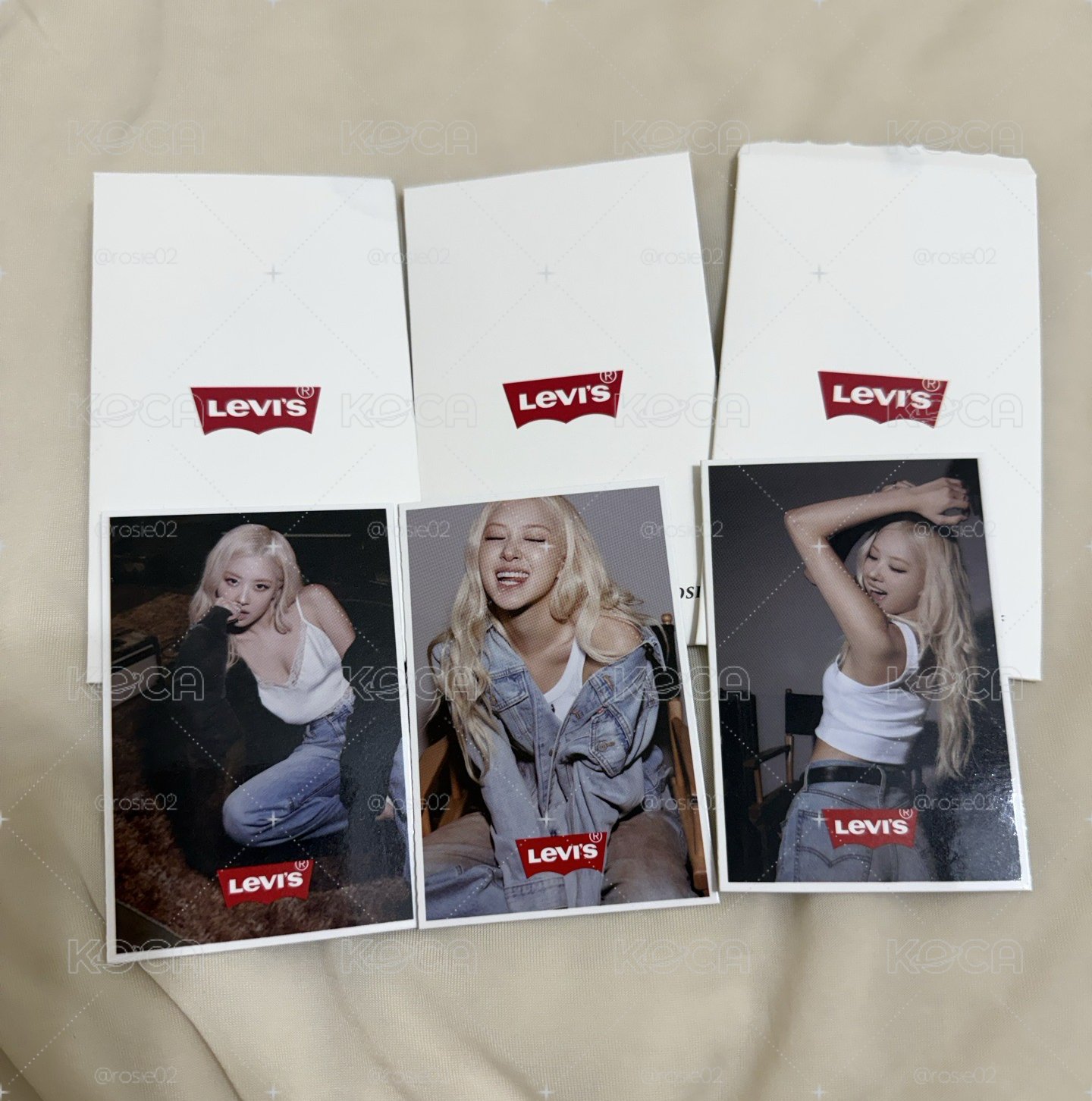 ROSÉ LEVI’S 小卡