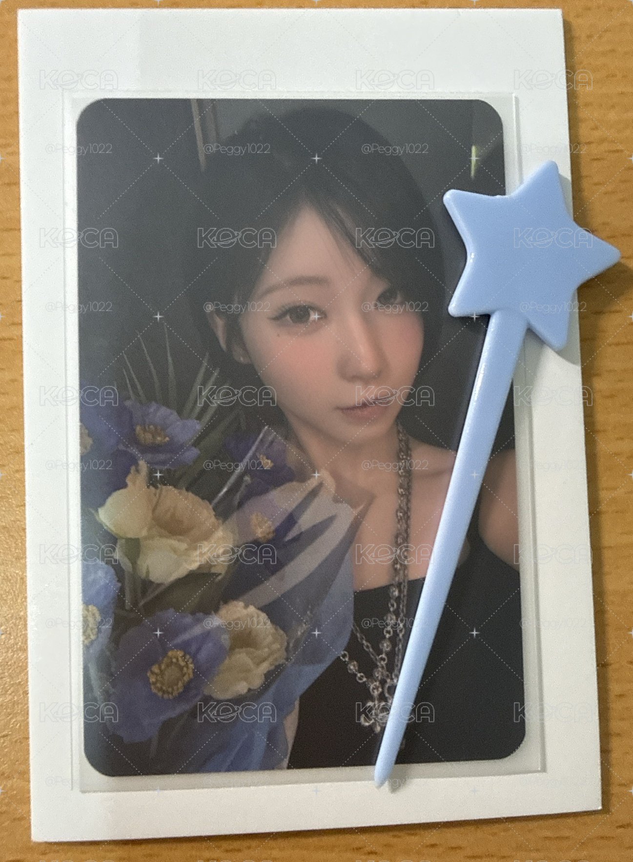 二週年角 YG特典卡A ver.