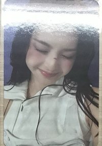 柒3