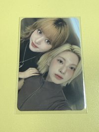 STICK OUT ms 1.0 簽售卡 莉裴雙人