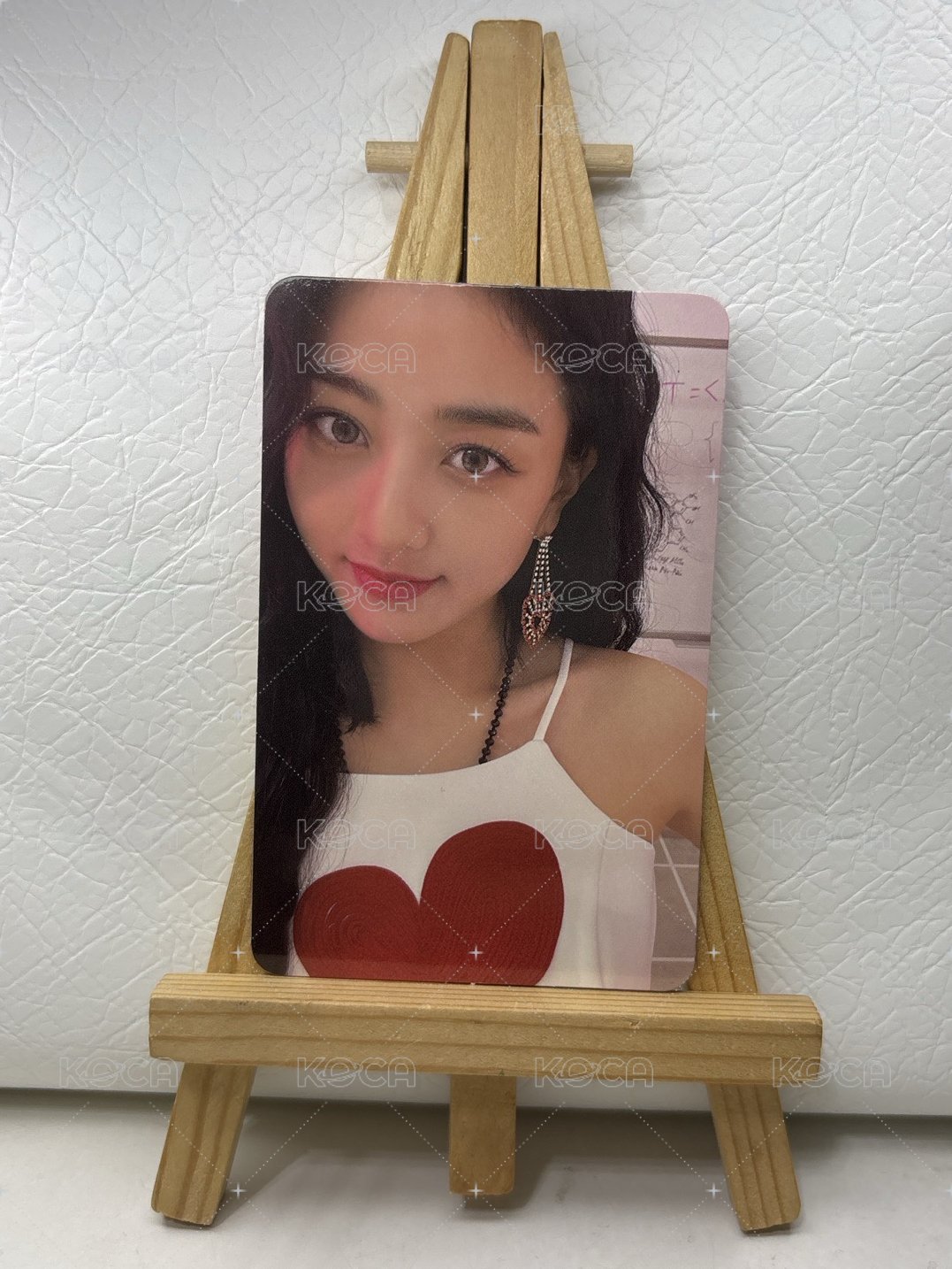 捲髮露耳愛心吊帶效