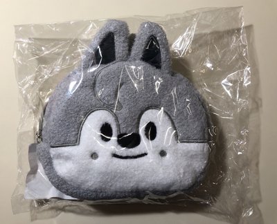 方燦很樂意幫你拿東西