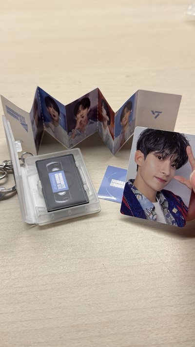 IN-COMPLETE 線上CAPSULE ver. 李碩珉*1