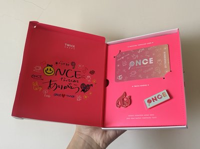 TWICE JAPAN會員卡+會員禮徽章
