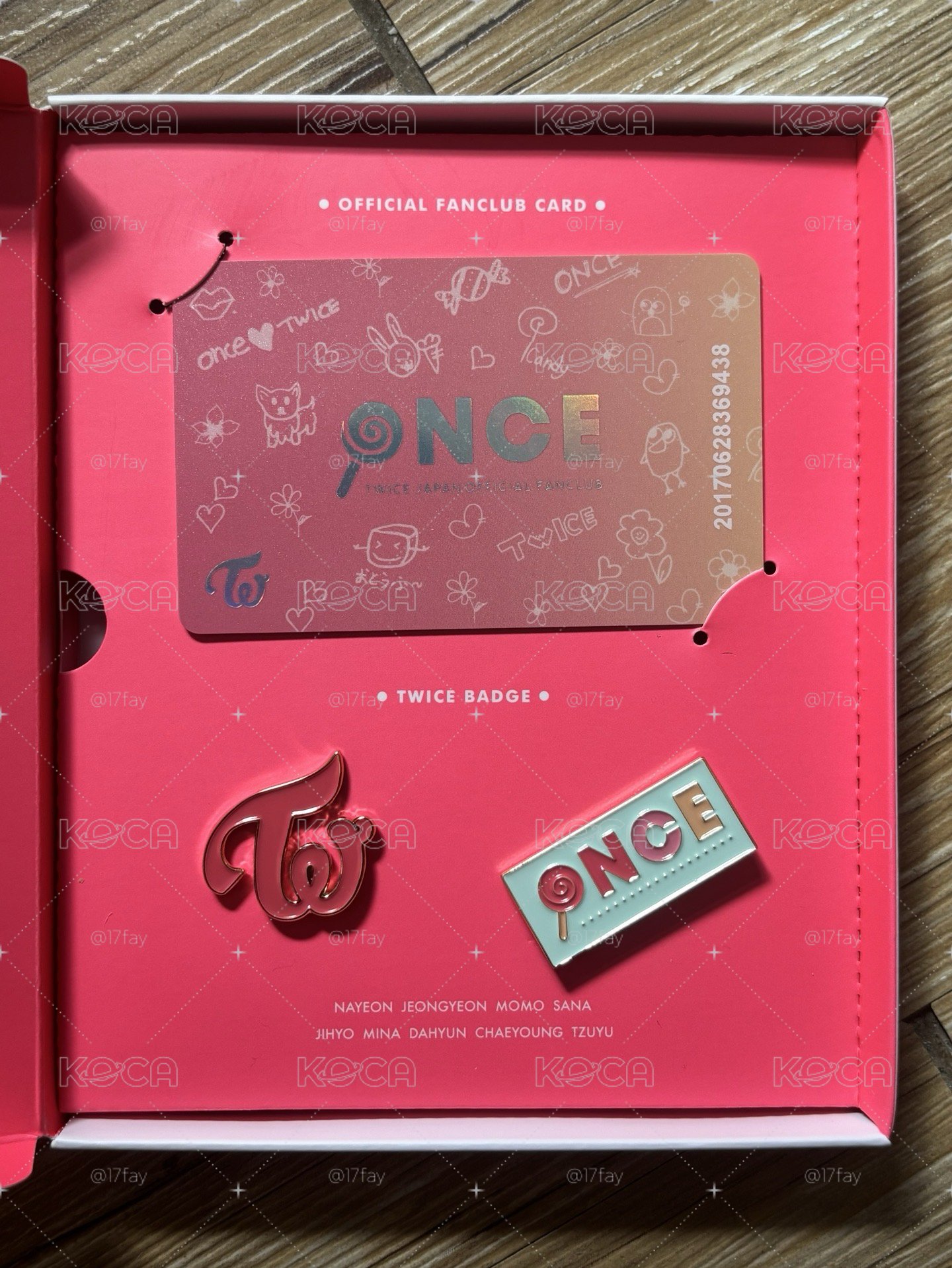TWICE JAPAN會員卡+會員禮徽章
