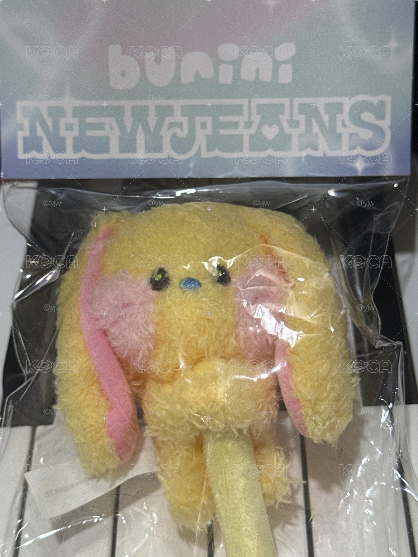 未拆 新牛仔褲 bunini Minji 筆