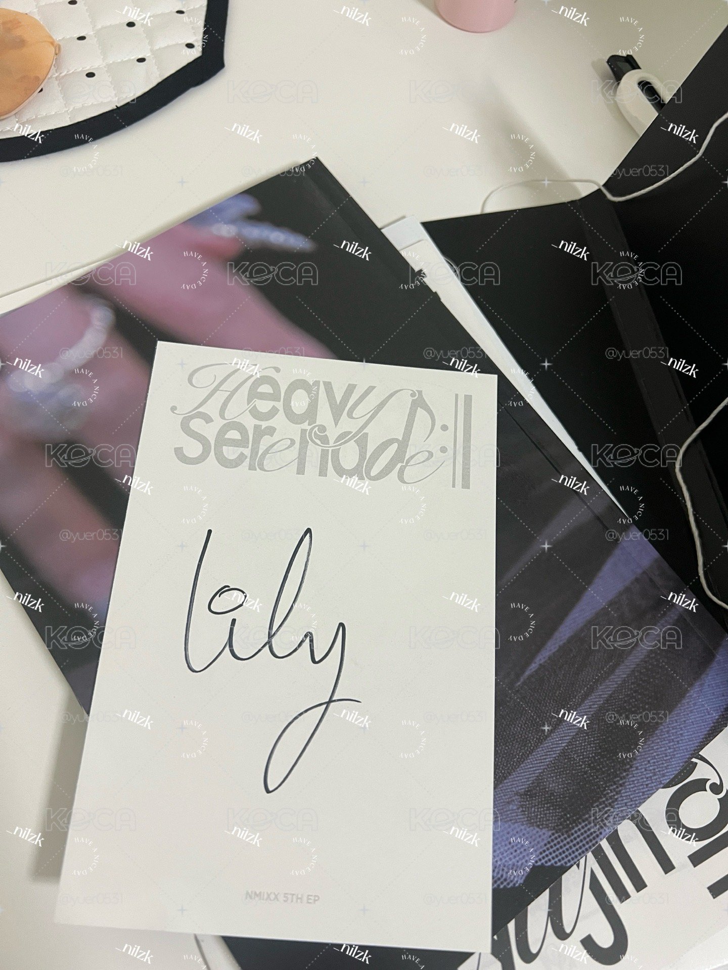 Heavy Serenade Lily 親簽 明信片