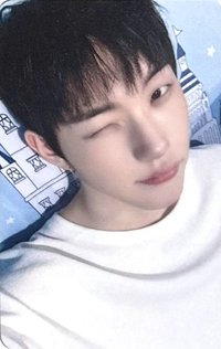 𝗢𝗩𝗘𝗥𝗘𝗫𝗣𝗢𝗦𝗘𝗗 hello82 1.0 線上 簽售卡 