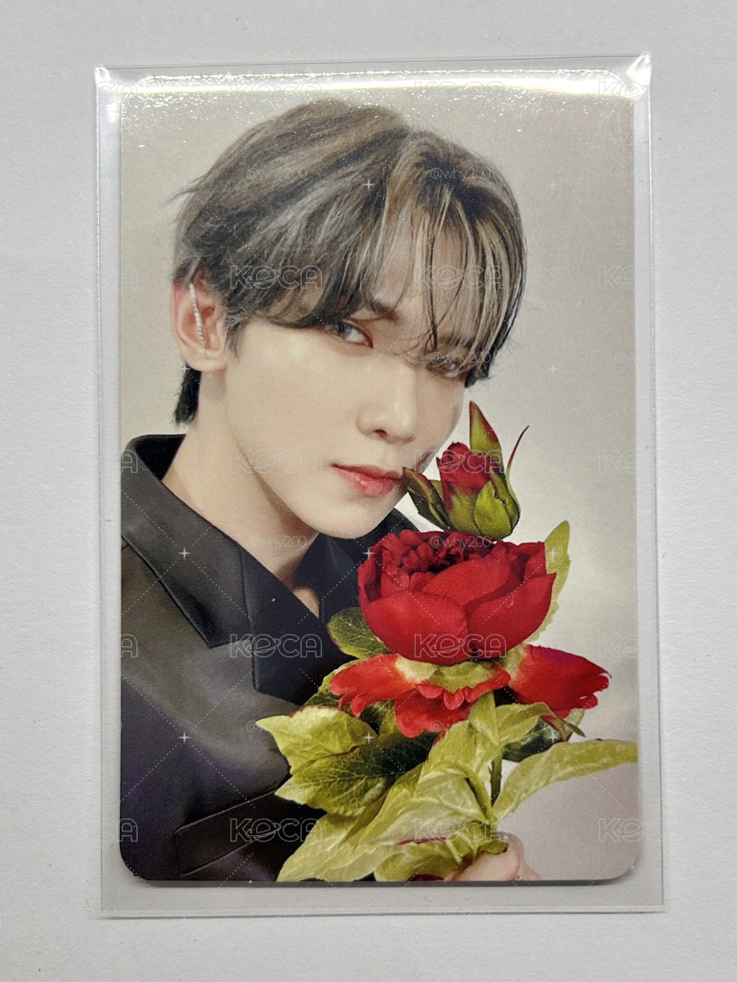 ATEEZ 呂尚 拿花卡🥀