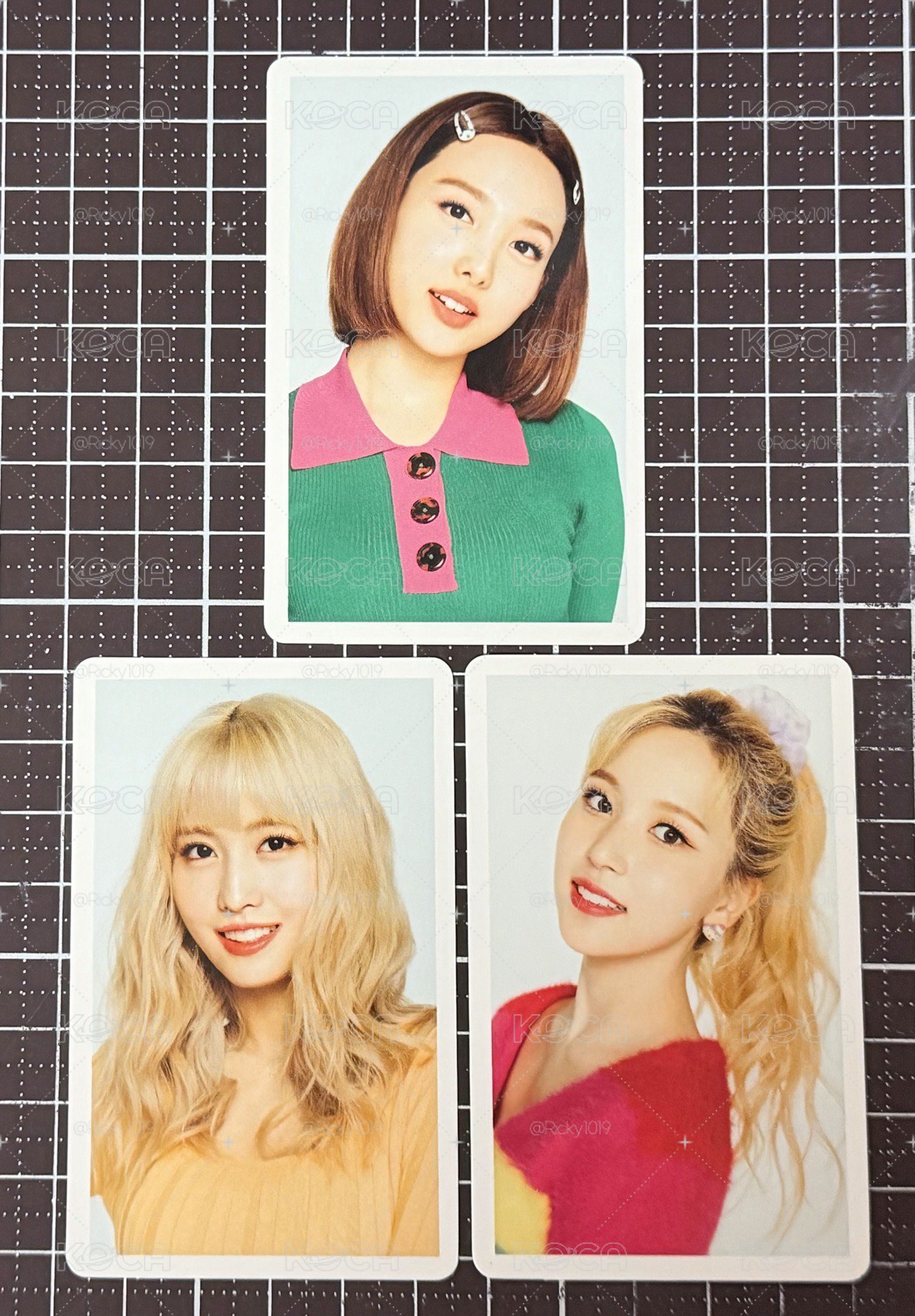 TWICE 日單 Fanfare 會員版拍手卡 金髮桃 金髮南