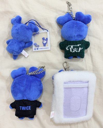 TWICE 瑜娃 共4款 （品況如內文）