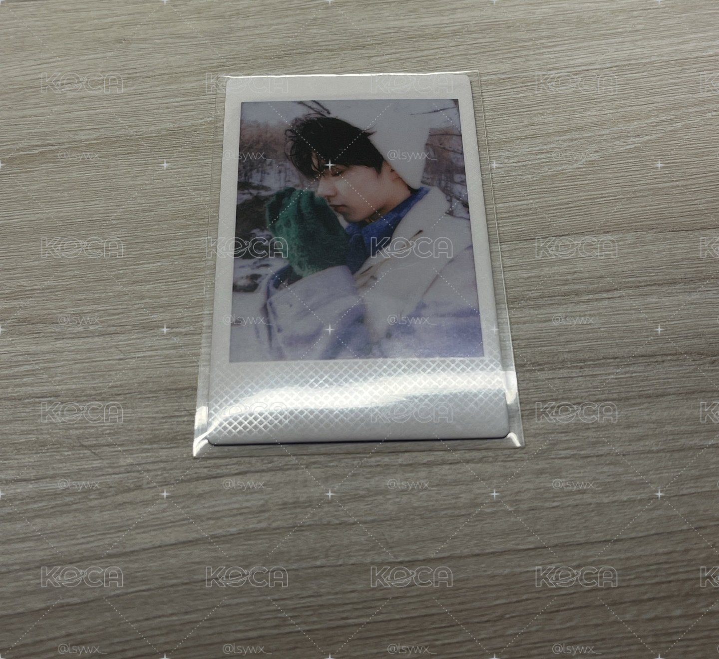 劉耀文冬日拍立得