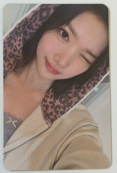 jiwoo中背小卡 sr3.0
