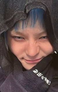 迷你4輯 DRAWSTRING BAG ver. 專輯卡 