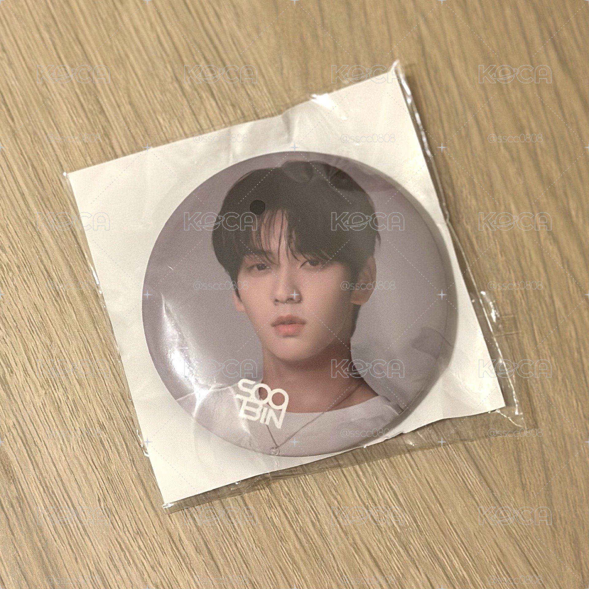 TXT MOA CON扭蛋 彬徽章 現貨