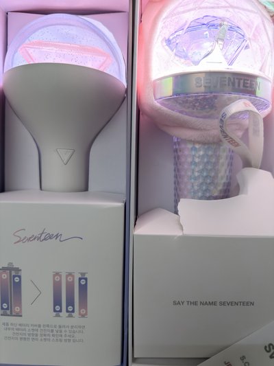 （現貨四個合售 可一日左右寄出）seventeen 克拉棒 一代手燈+二代手燈+一代小手燈+三代小手燈 應援棒
