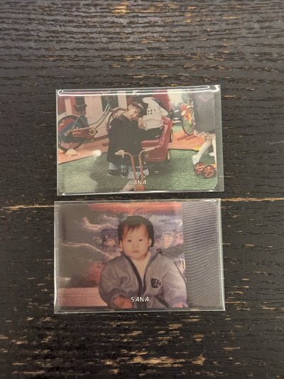 sana童年卡 上面那張有損