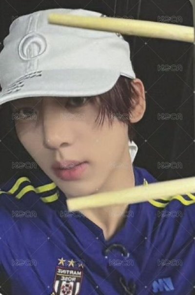 韓維辰 小卡 賽車手 問號 包子 黑色披風 惡魔 骰子 告白攻擊 咬一口