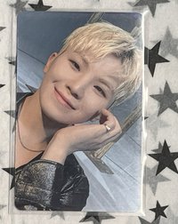 嗚哇嘿💛