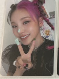 CRAZY IN LOVE 專輯卡 