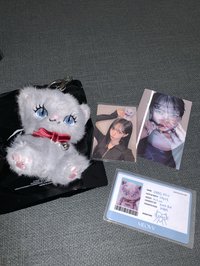 SOOIN 貓貓放頭上