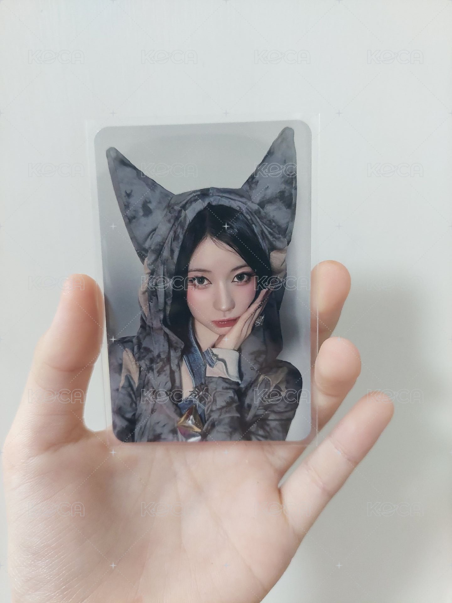 捧臉角
