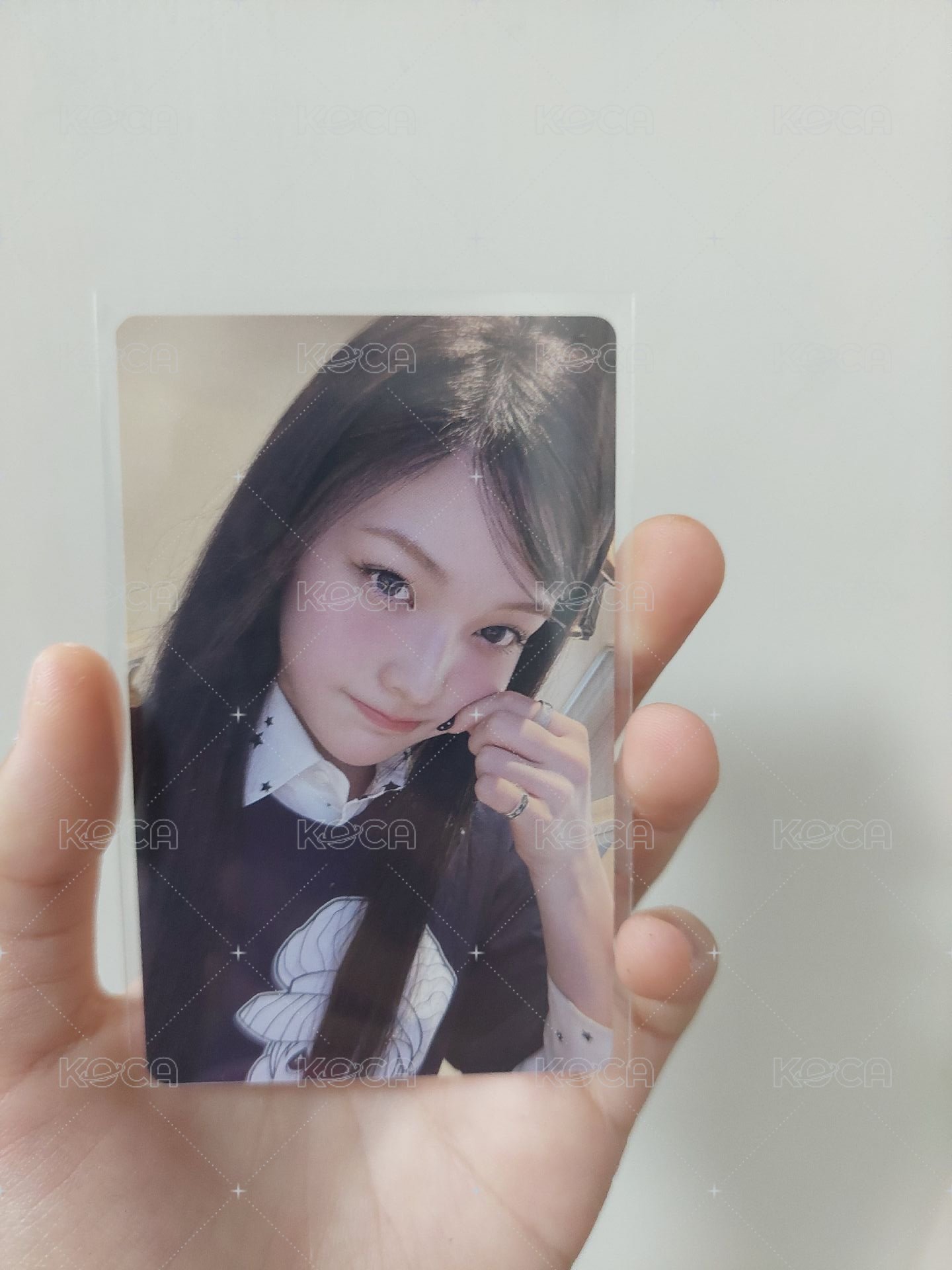 捏臉羽