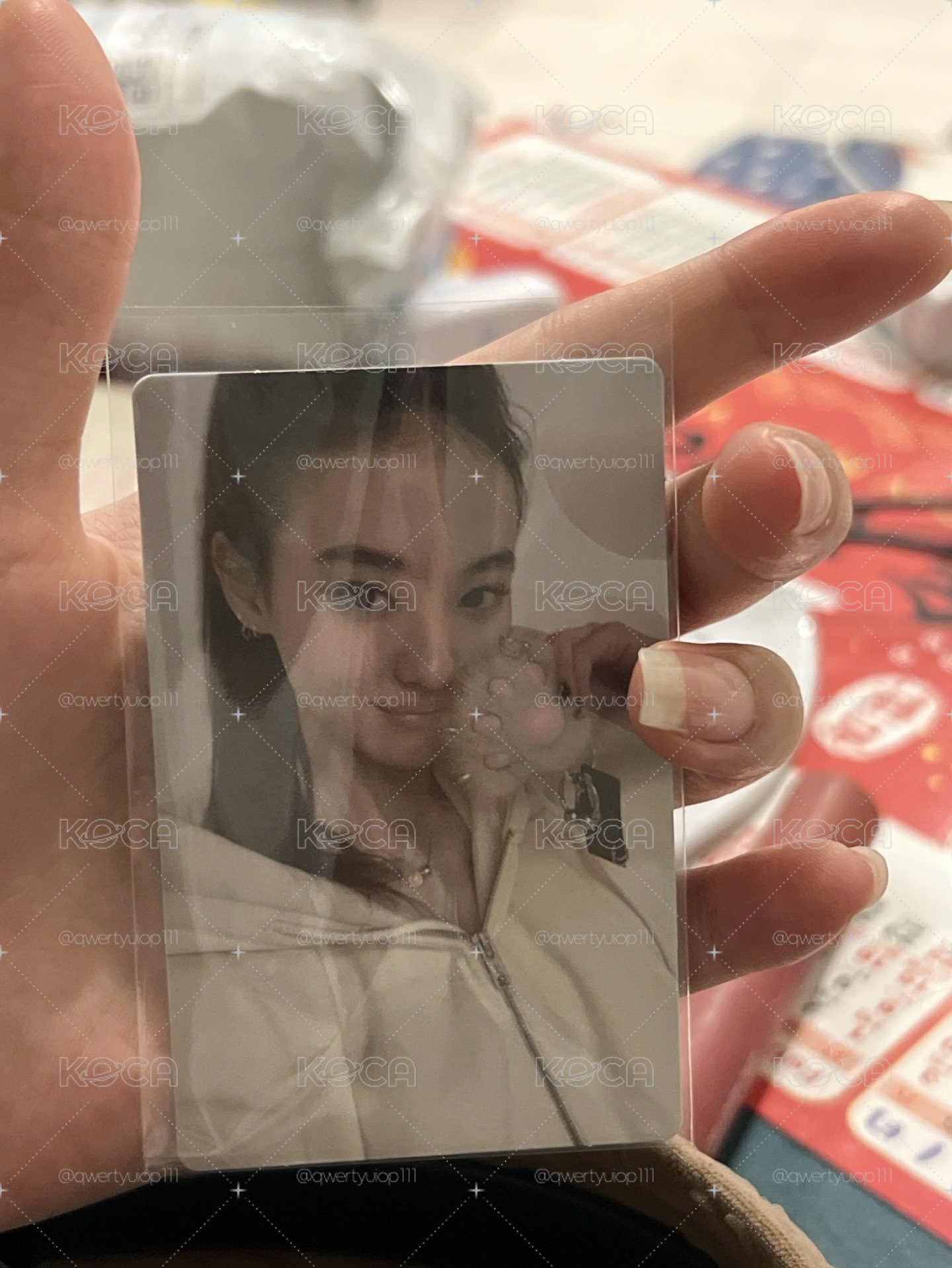 Ella貓抓卡