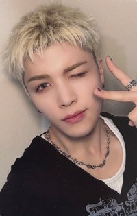 BTL yzy 16.0 簽售卡 追加六線上