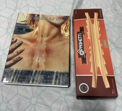 「免費送」Hot 已拆專、SPAGHETTI（橘）已拆專、分別的小卡